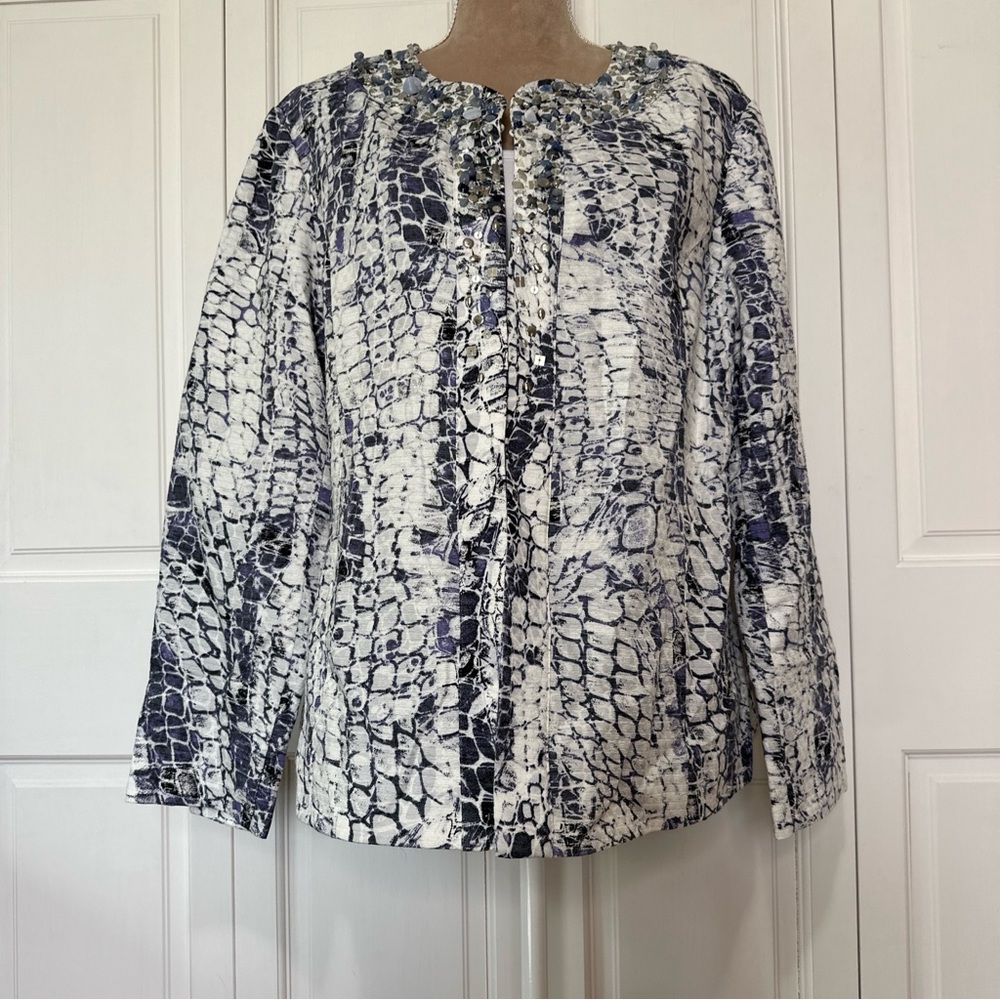 Chicos Pretty Python Amina Jacket Size 3 NWT Purple Embellished Snakeskin
